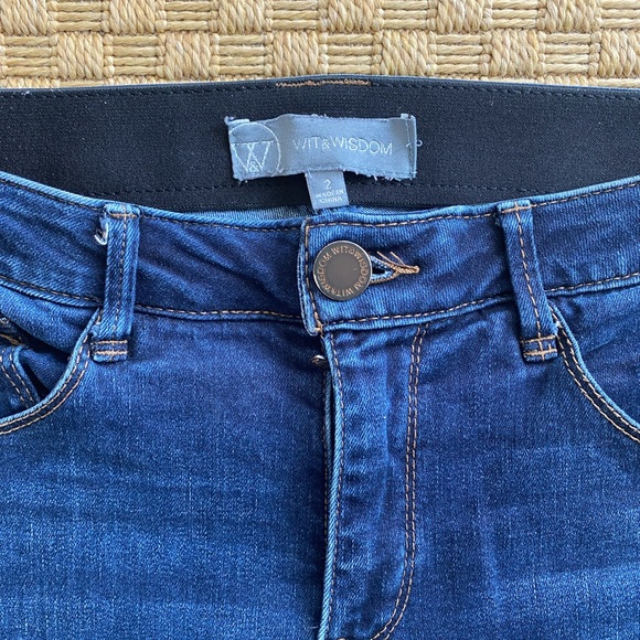 Wit and Wisdom Absolution Skinny Jeans 2 - Picture 3 of 5